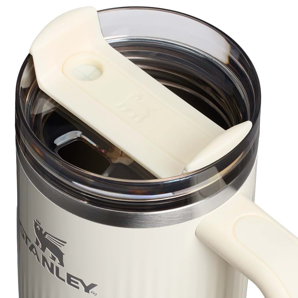 Stanley Quencher 30 Oz Fluted Cream Gloss